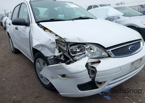 2007 Ford Focus S/Se/Ses из США, поврежденный, VIN 1FAHP34N07W260725